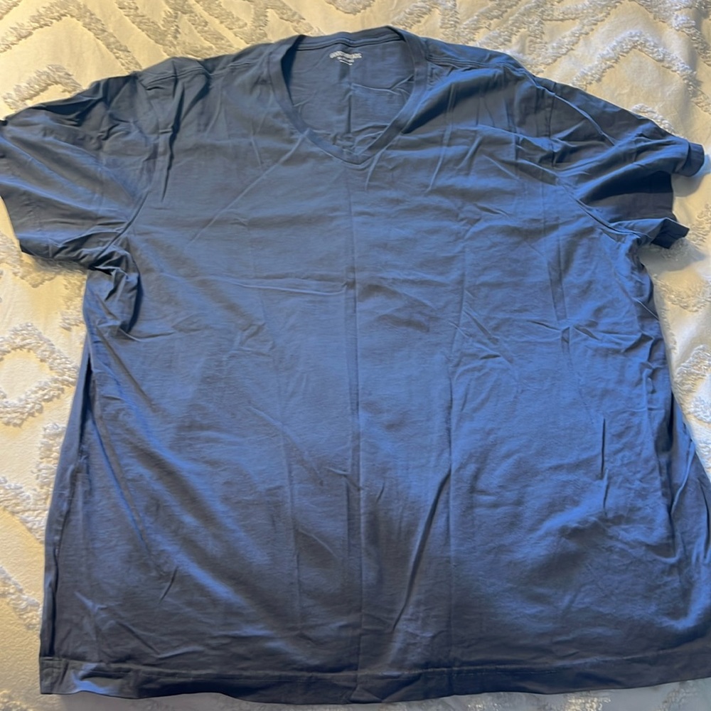 Men’s t-shirt. Size XL